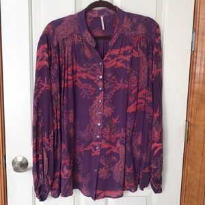 Free People bird blouse. Size XS.